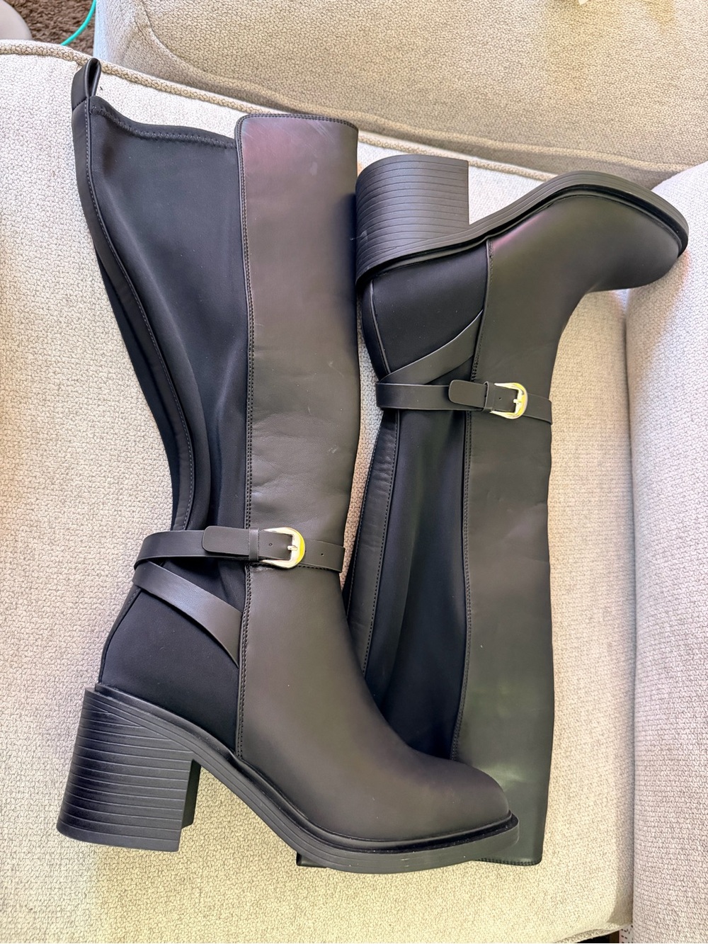 Black Mid-Calf Block Heel Buckle Boots